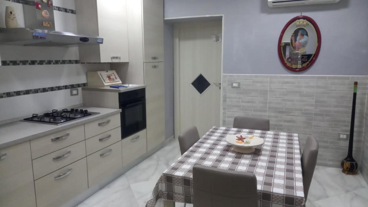 Piano Terra Bed and Breakfast Napoli Eksteriør billede